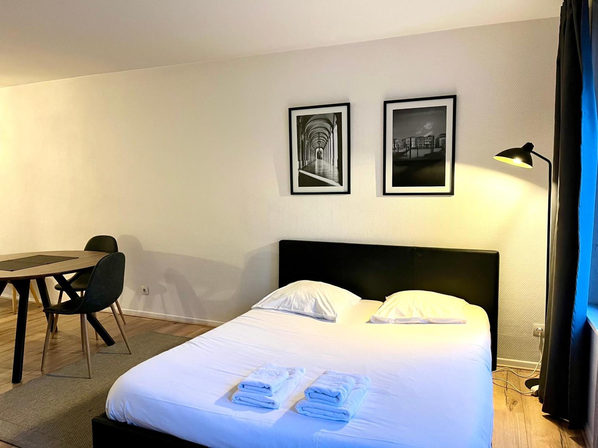 Suite Laon 89 Reims Luaran gambar